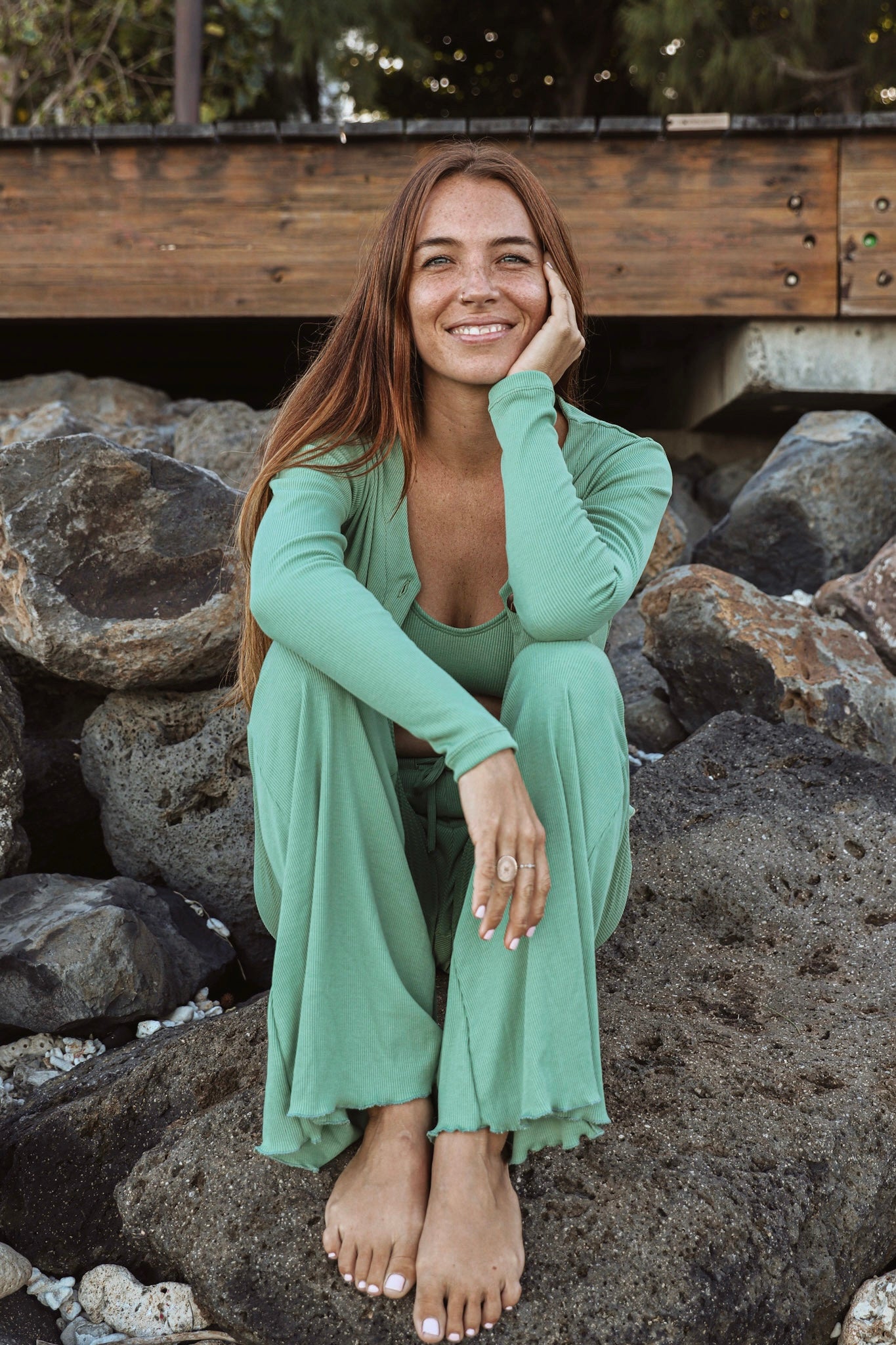 Green ribbed set
