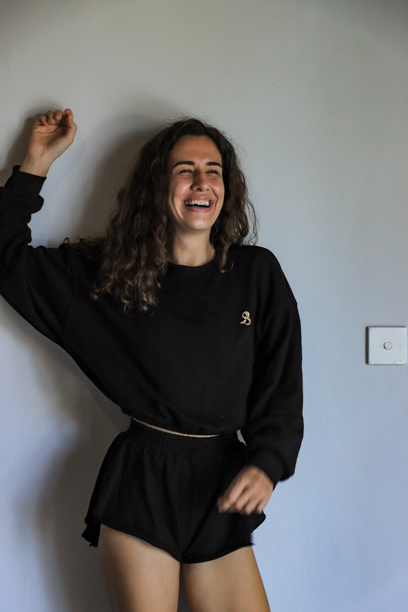 Smooth black soft jumper