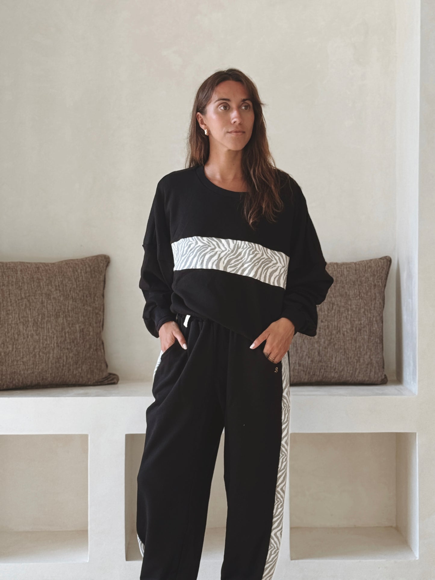 Zebra Organic Cotton jumper and soft pants set