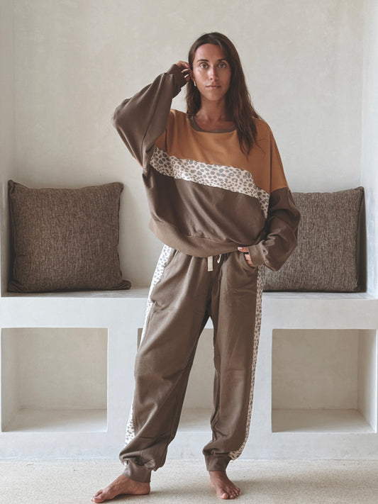 Panther Organic Cotton jumper and soft pants set